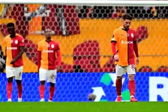 Galatasaray, Avrupa'dan Elendi! AZ Alkmaar'a 2-2