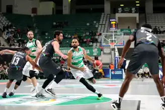 Bursaspor Basket, Petkimspor'a Ağır Yenilgi