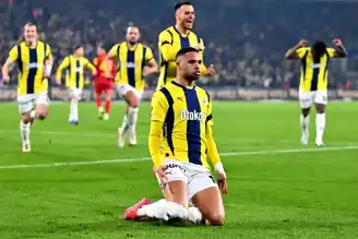 En-Nesyri, Avrupa'da Kafa Gol Krallığında!