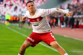 Rey Manaj, Trabzonspor'da!