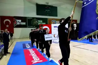 Menteşe'de Voleybol Grup Birinciliği Başladı