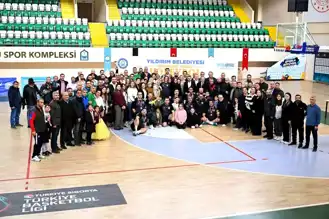 Yıldırım Belediyesi Voleybol Turnuvası'nda Şampiyon Belli Oldu!